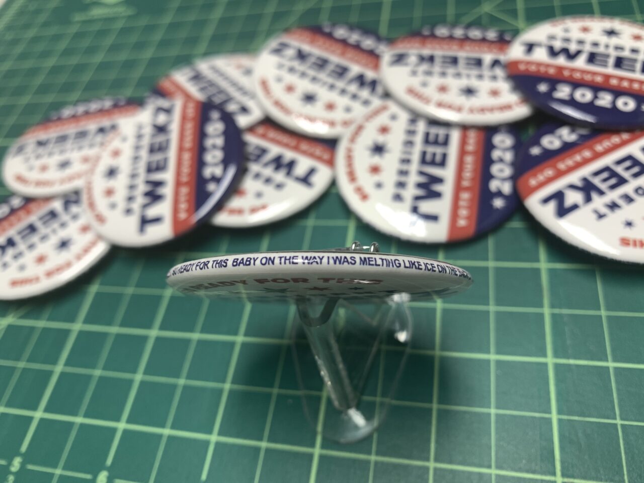Tweekz 2020 Campaign Button - Rim